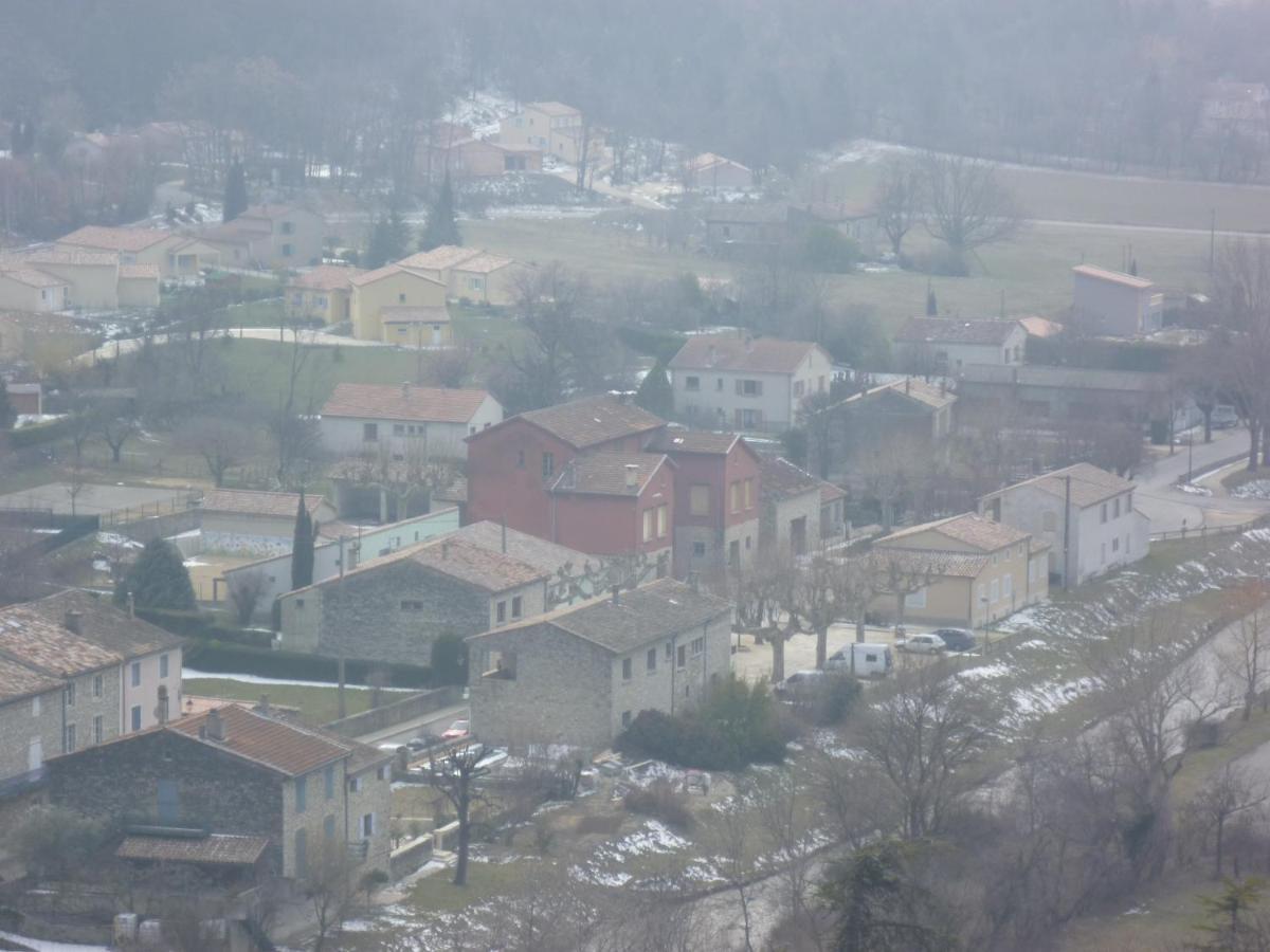 Вилла Les Hirondelles Pont-de-Barret Экстерьер фото